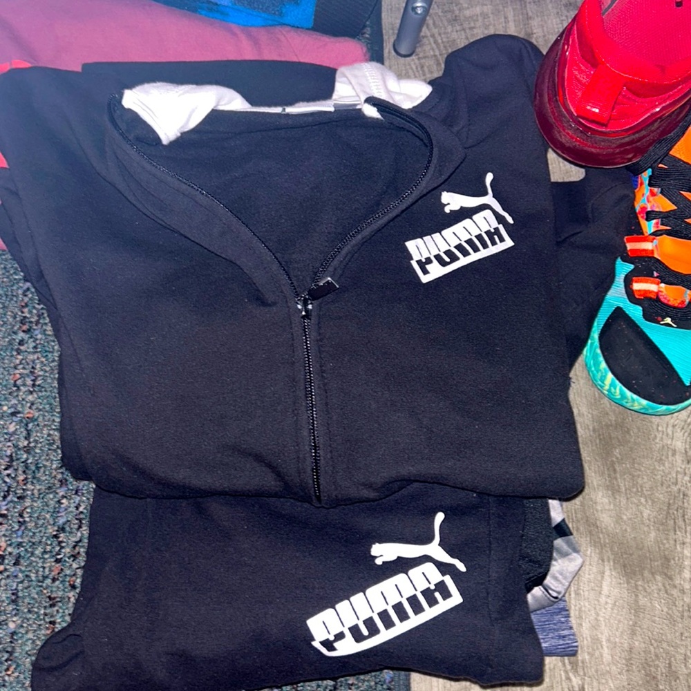 Puma sweat suit
